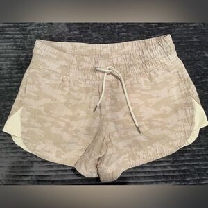 Athleta Cabo Tide linen shorts. Size 8